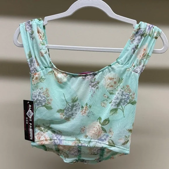 Almost Famous Floral Corset-Style Crop Top - Size M - NWT - Picture 4 of 5